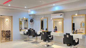 Beauty Lounge by Fatima Nasir